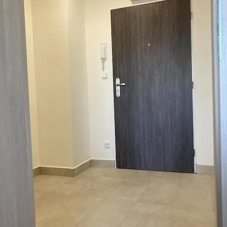 Star #2D215 Apartment