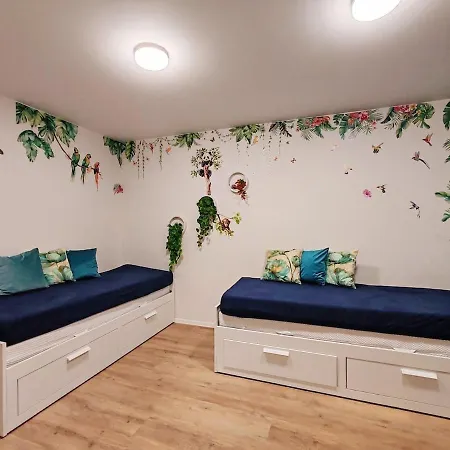 Apartment Star #2D215